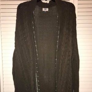 Old Navy Long cable sweater